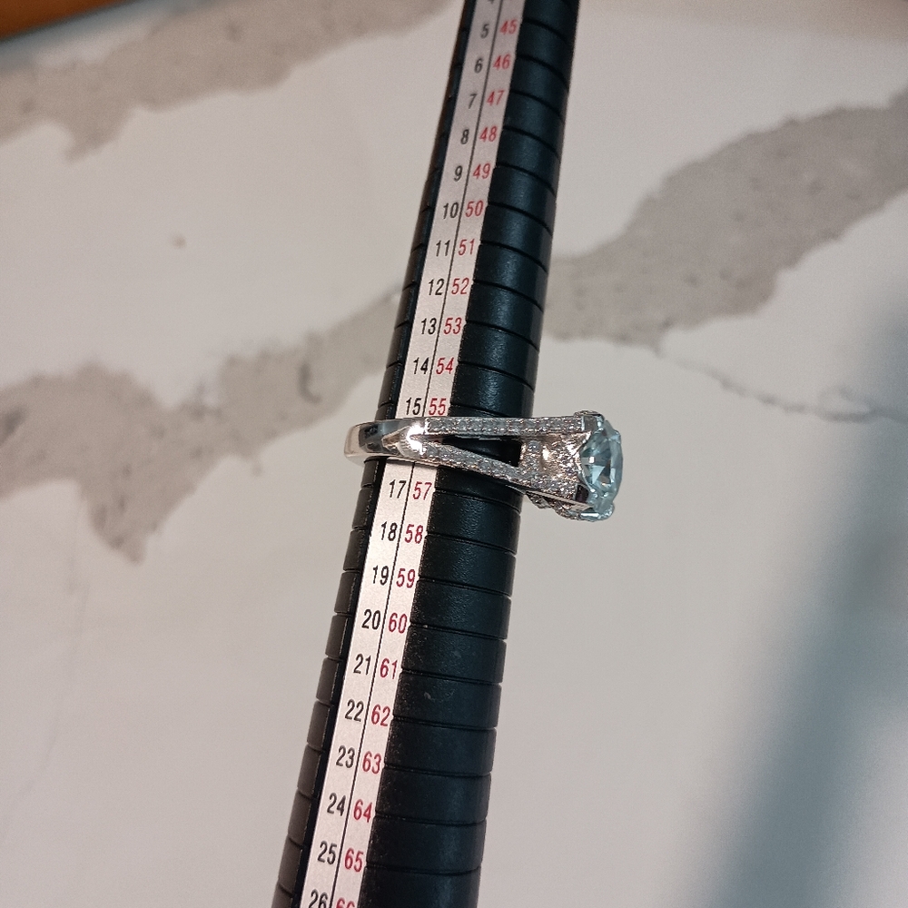 5.57 Ct  Ice White Round Moissanite Diamond Engagement Ring Silver Size 7 - Picture 8 of 13